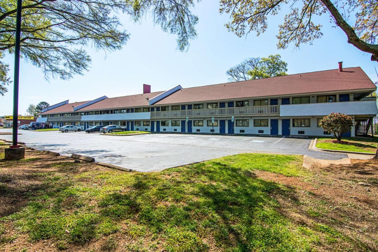 Motel 6-Charlotte, Nc - Airport Zewnętrze zdjęcie