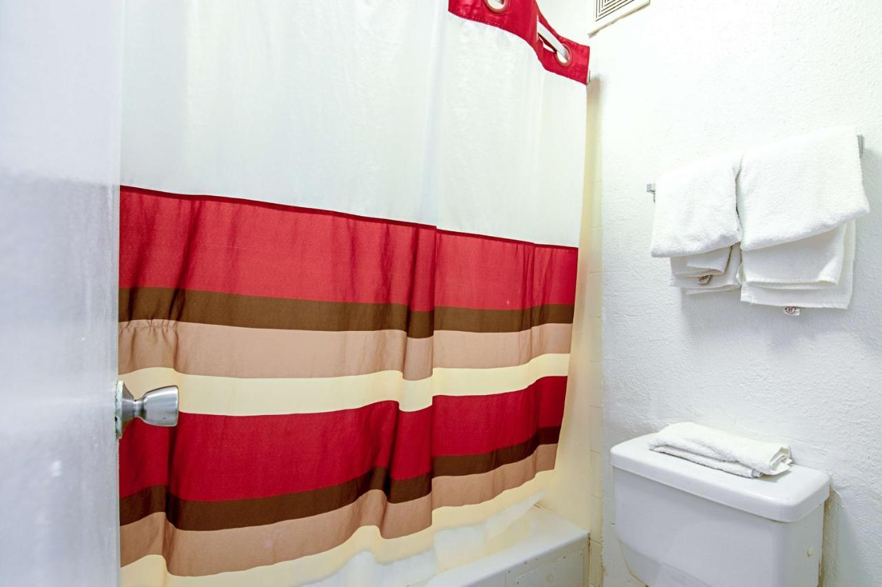 Motel 6-Charlotte, Nc - Airport Zewnętrze zdjęcie